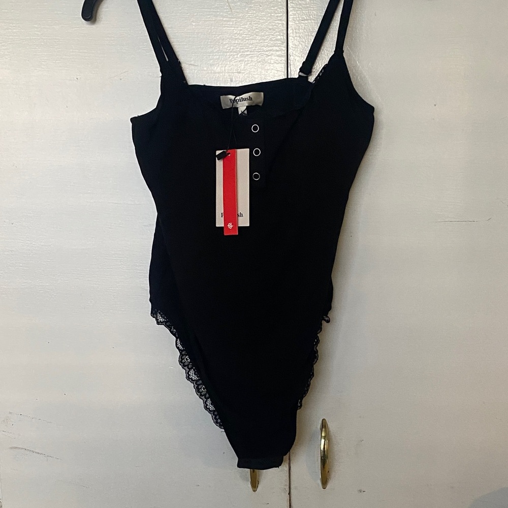 Chic Black Lace Bodysuit by [Brand]